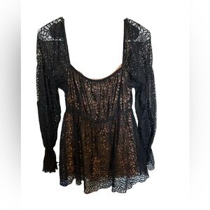 Susan lucci black lace nude lined blouse size 10